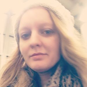 Meet your Posher, Leanne